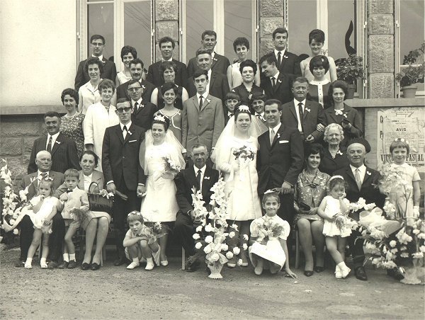 mariage-louisb.jpg (89318 octets)