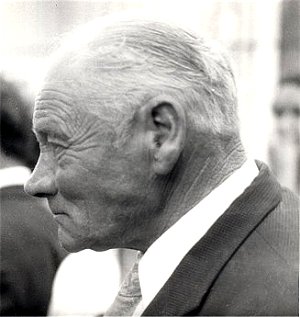 phonsou profil.jpg (20926 octets)