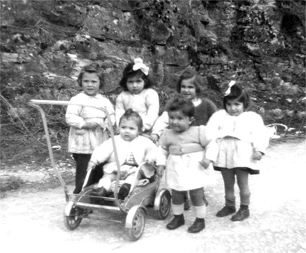 enfants-divers et varies.jpg (83926 octets)