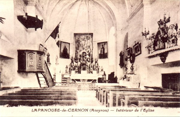 postale-eglise-interieur2.jpg (72036 octets)