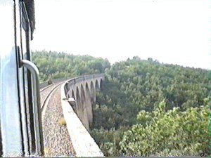 viaduc1.jpg (18510 octets)